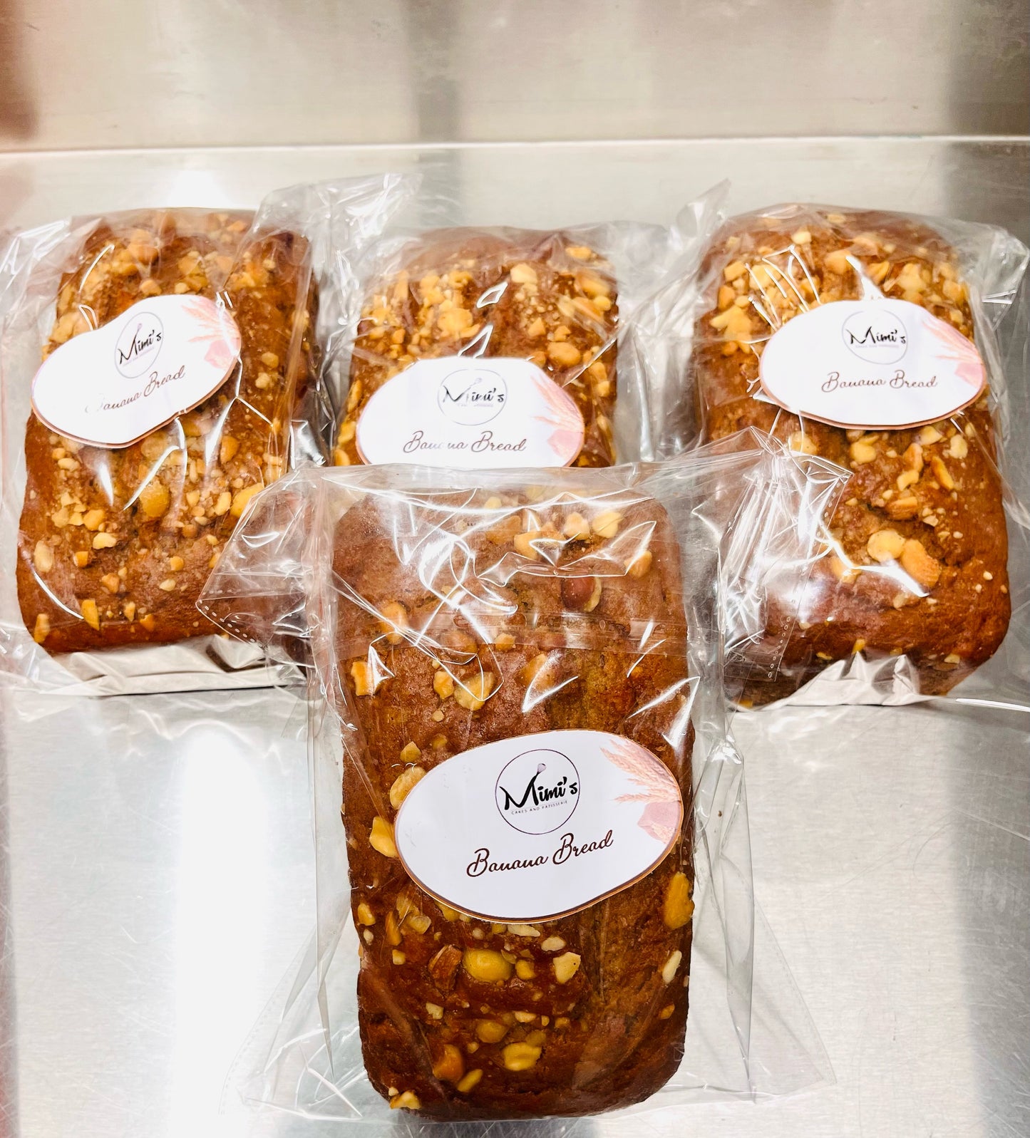 Mimi’s Banana Bread(With Nuts)