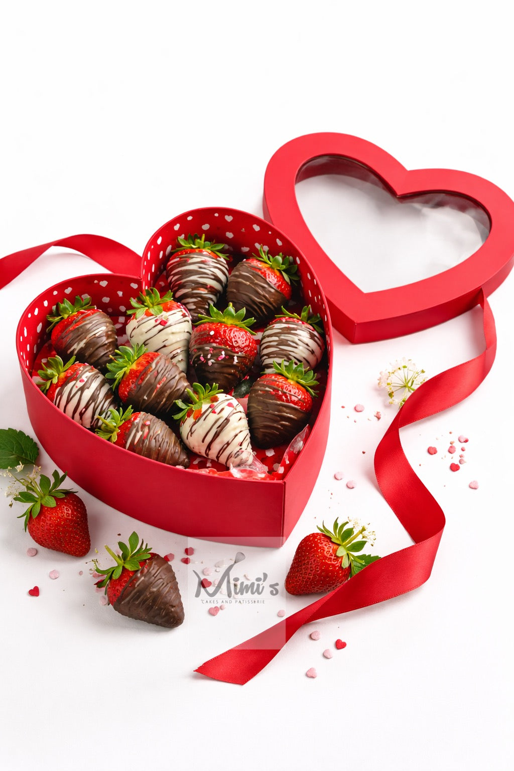 Fresh-dipped strawberries (12 count)